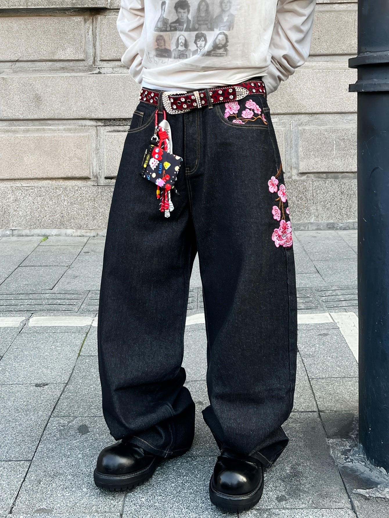 1pc American Vintage Heavy-Duty Plum Blossom Embroidered Loose Denim Jeans | Street Fashion, Unisex, Black, Non-Stretch Fabric, Regular Length, Pocket Details, All-Season