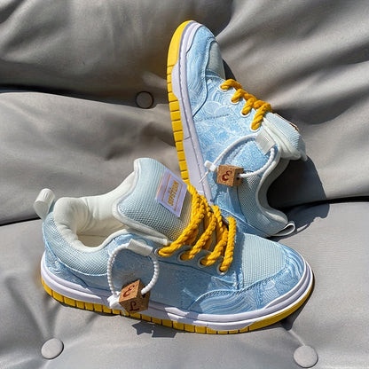 Original Design Light Blue Loafers with Thick Tongues for Both Men And Women, Comfortable And Durable Casual Shoes, Versatile Trendy Footwear, Low-Top Fashion Sneakers for Autumn And Winter