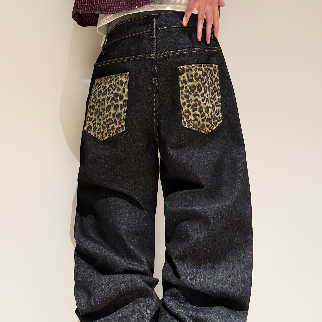 American Retro Style Leopard Print Cuffed Loose Denim Pants, Trendy Streetwear Black Wide-Leg Trousers for Men (Belt And Additions Not Included)