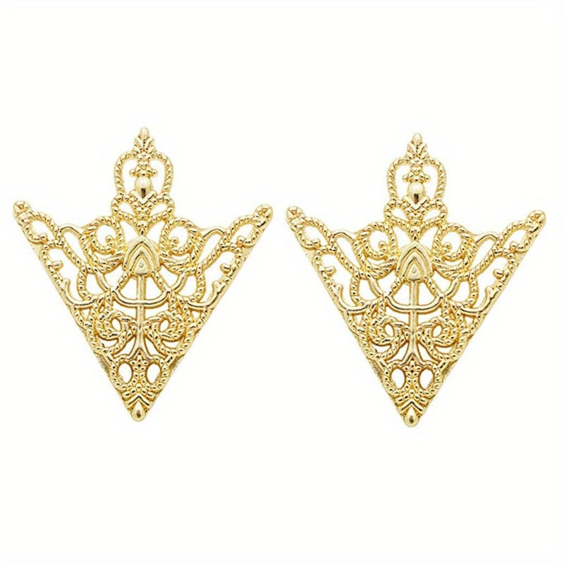 2pcs Retro Hollow Pattern Triangle Clips, Exquisite Fashion Accessories for Men's and Women's Suits & Shirts