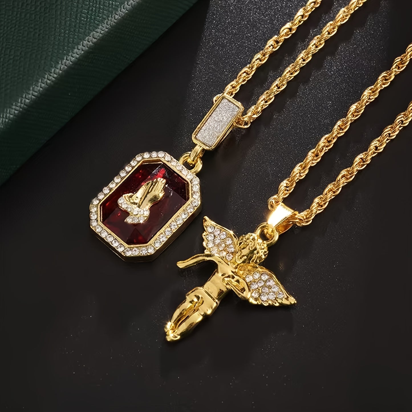 A Men'S Hip-Hop Double-Layer Pendant Necklace That Can Be Gifted to Fathers, Partners, Boyfriends, Brothers, Or Sons; Suitable for Holidays, Father'S Day, Valentine'S Day, And Anniversaries