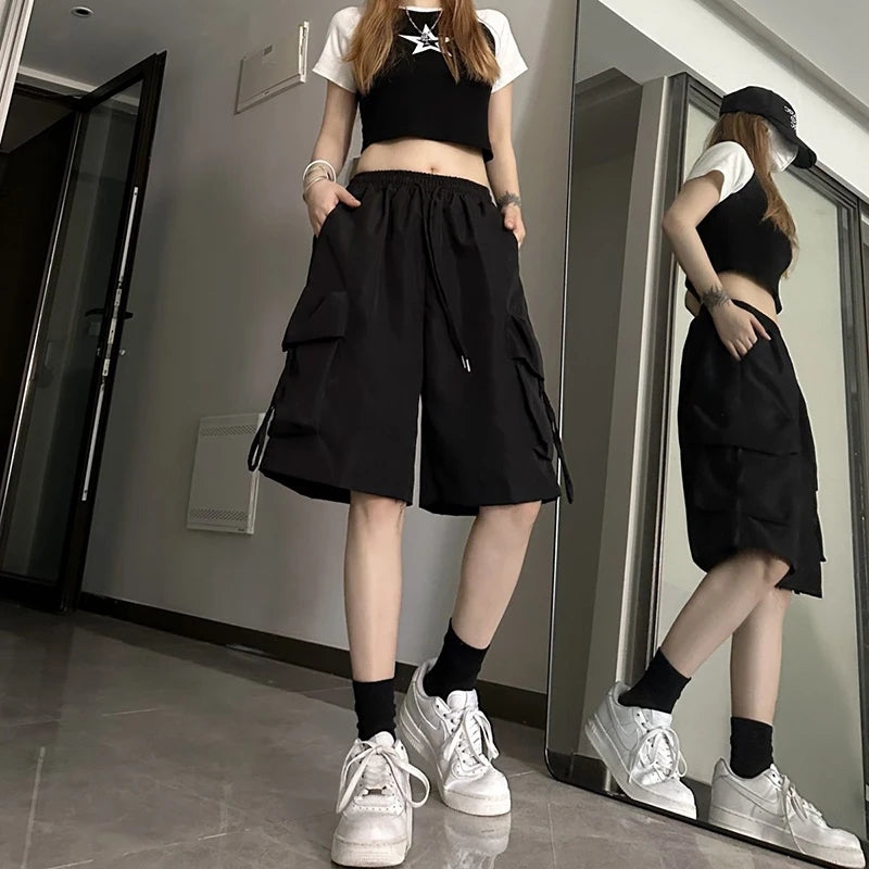 2026 Women High  Fashion Female Big Pocket Loose Shorts New Waist Cargo Shorts American Style Streetwear Summer Wide Leg Pants