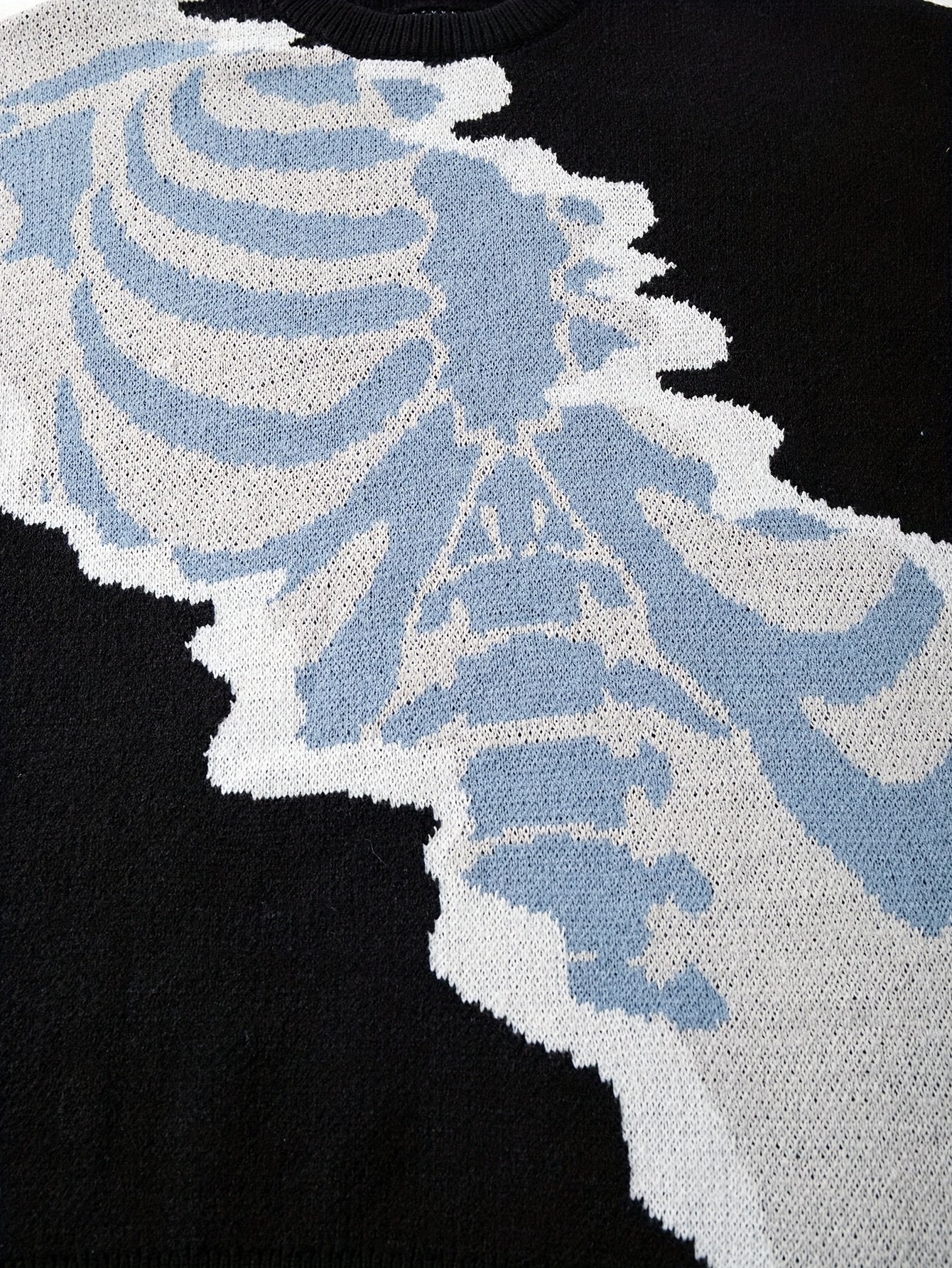 New Spring, Autumn, and Winter Style Unisex Casual Commuter American Trendy Fun Cartoon Skull Pattern Jacquard Knit Sleeveless Crew Neck Pullover Sweater Top Fabricknitted Clothing